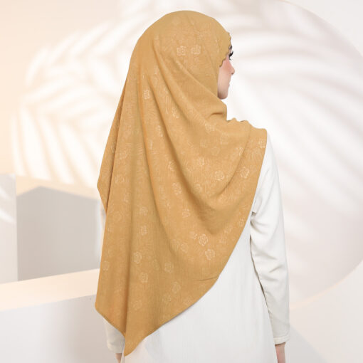 R11 - Gold - Image 4